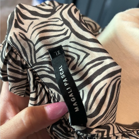 Zebra Print Women's Top - Picture 4 of 4